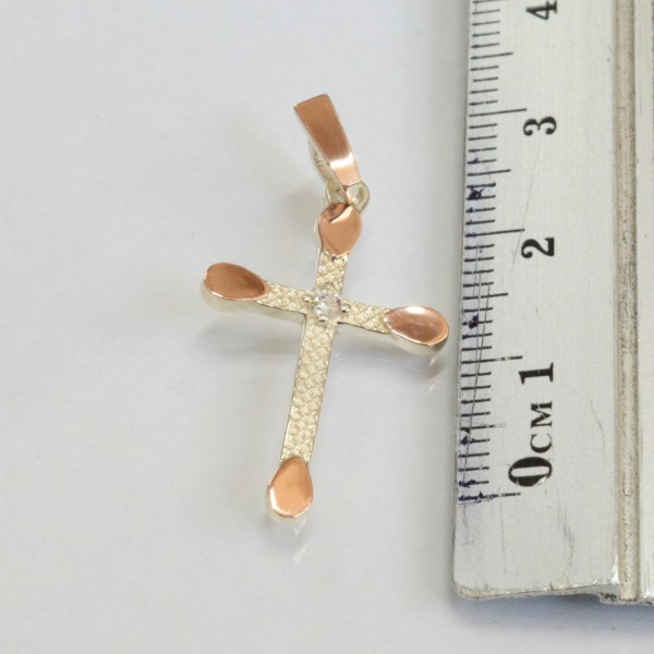 Срібних хрестик з золотими вставками