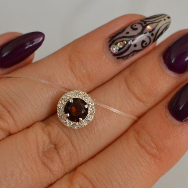 Серебряная подвеска на леске