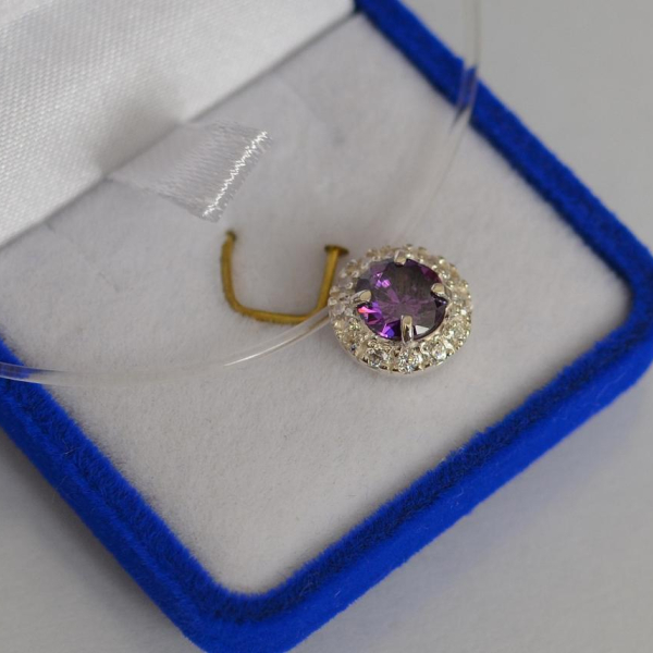 Серебряная подвеска на леске