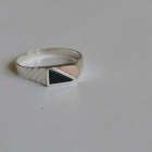 Срібний перстень з золотими напайками