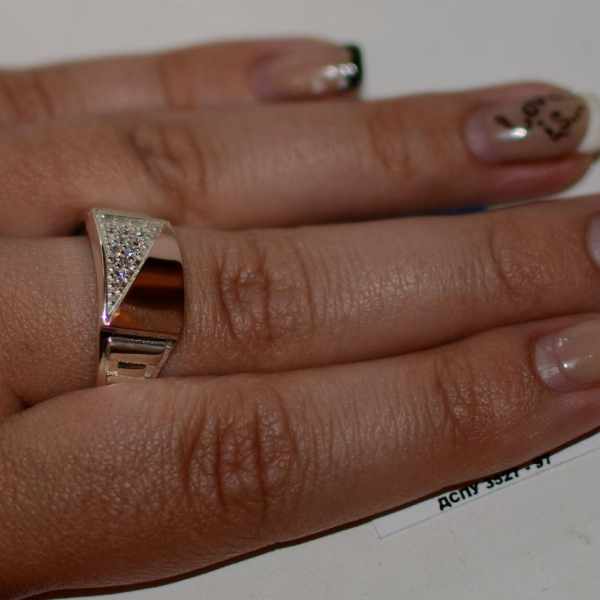 Срібний перстень  зі вставками з золота