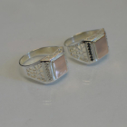 Срібний перстень  зі вставками з золота