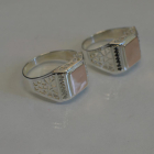 Срібний перстень  зі вставками з золота