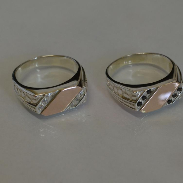 Срібний перстень  з накладками з золота