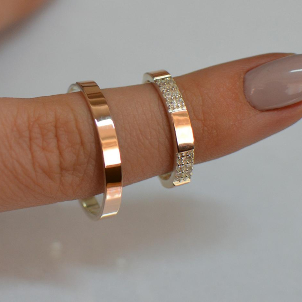 Пара обручок зі срібла