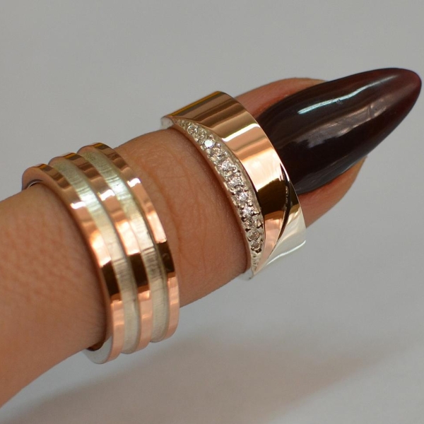 Пара обручок зі срібла