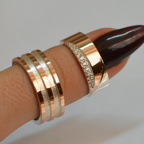 Пара обручок зі срібла