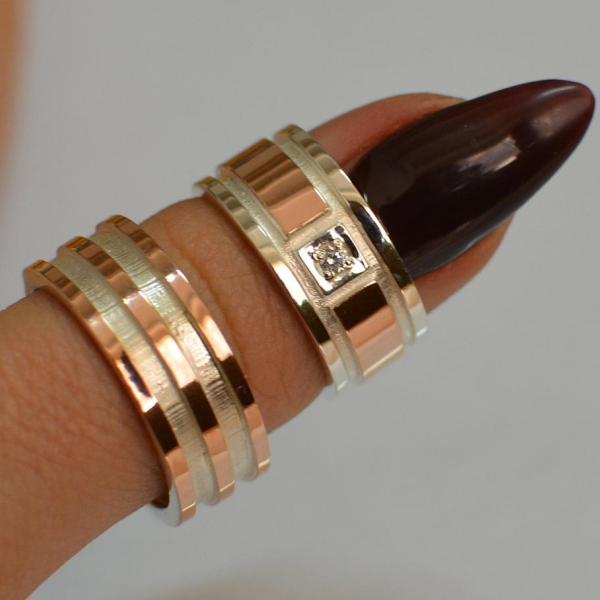 Пара обручок зі срібла