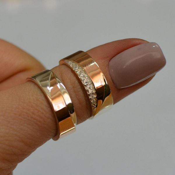 Пара обручок зі срібла