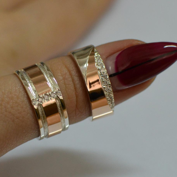 Пара обручок зі срібла