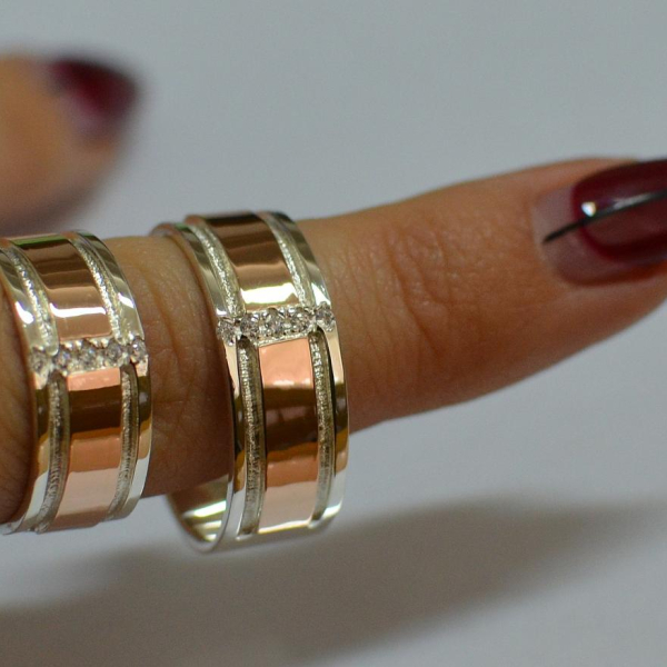 Обручка із срібла з золотом