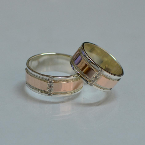 Обручка із срібла з золотом