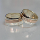 Пара обручок зі срібла