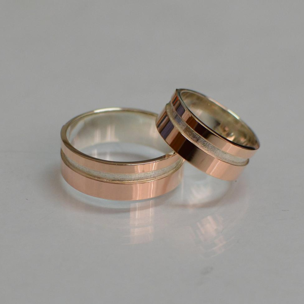 Срібна обручка з золотом