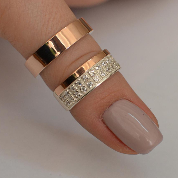 Пара обручок