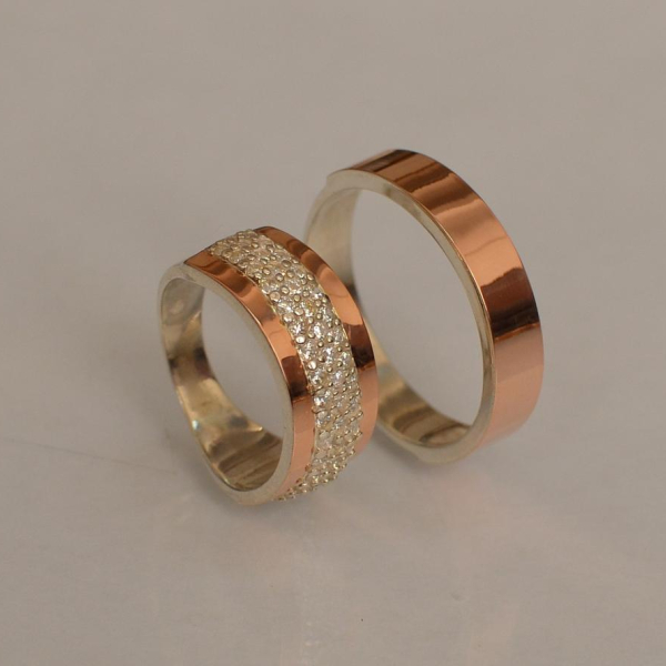 Пара обручок зі срібла