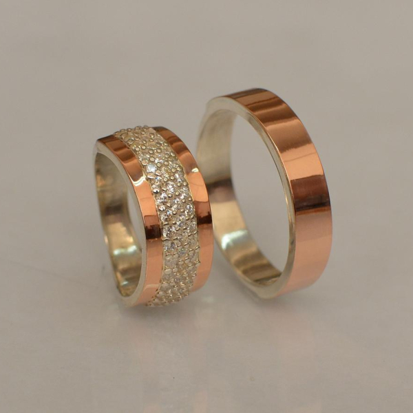 Пара обручок зі срібла