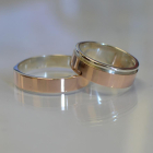 Пара срібних обручок