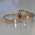 Пара срібних обручок