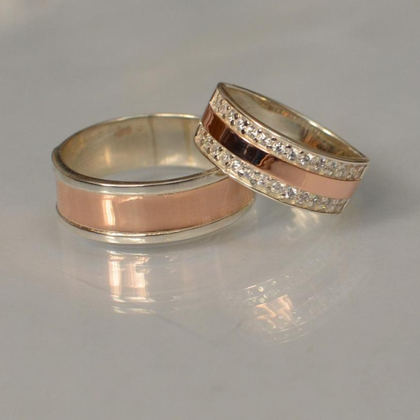 Пара обручок