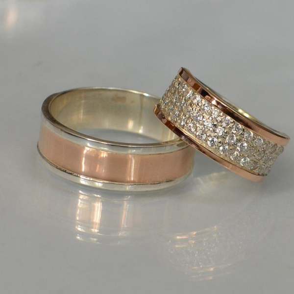 Пара обручок зі срібла