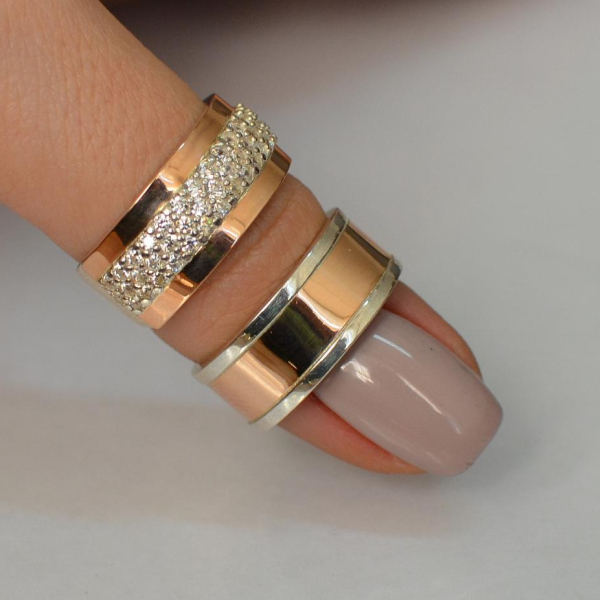 Пара обручок зі срібла