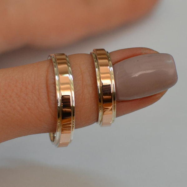 Срібна обручка  з золотими накладками