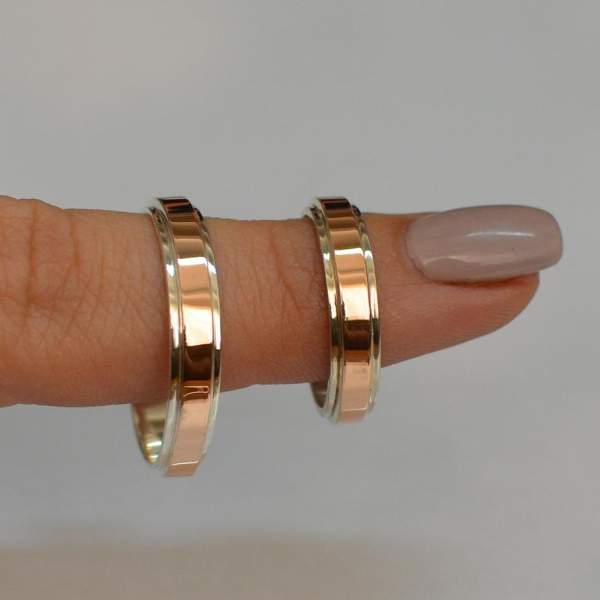 Срібна обручка  з золотими накладками