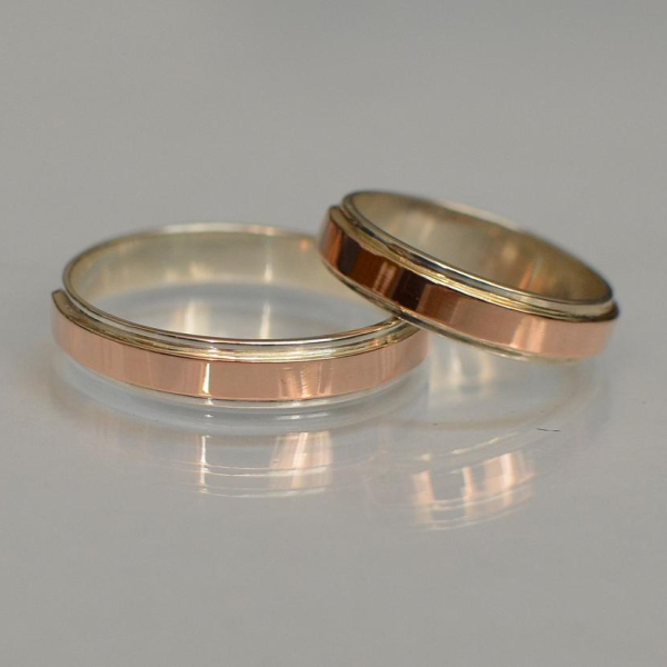 Срібна обручка  з золотими накладками