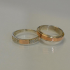 Пара срібних обручок