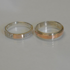 Пара срібних обручок