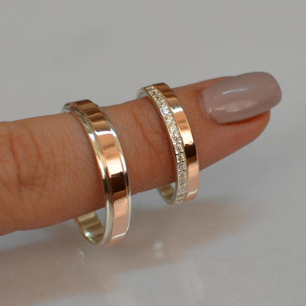 Пара срібних обручок