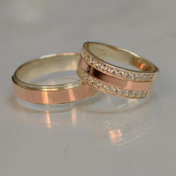 Пара срібних обручок