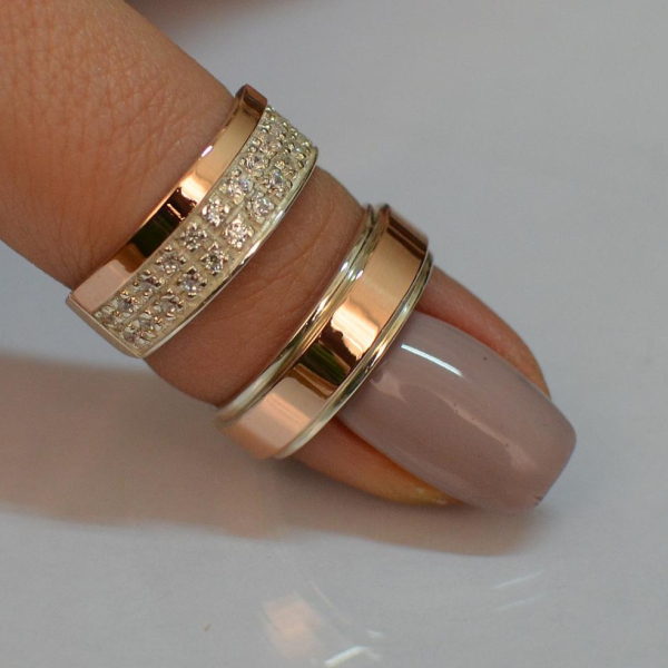 Пара обручок