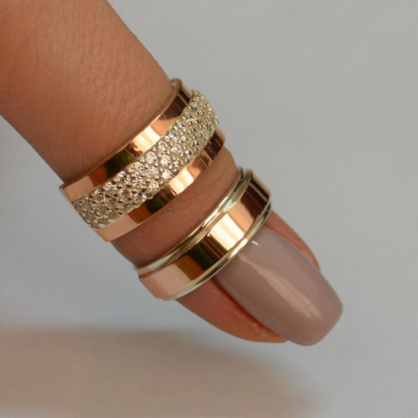 Пара обручок зі срібла