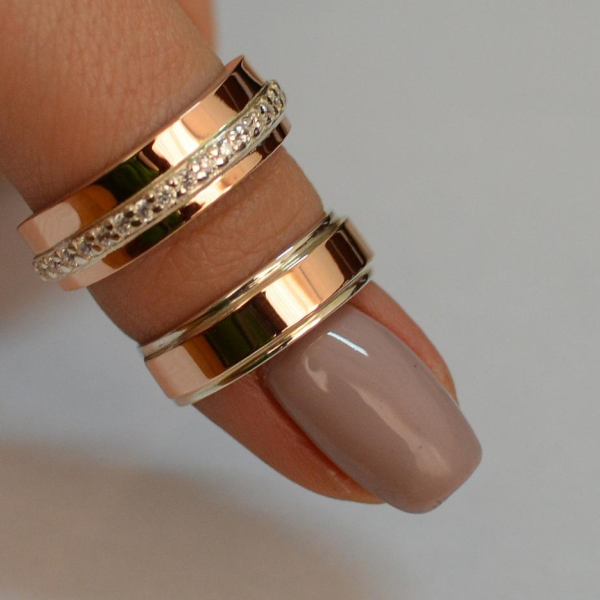 Пара срібних обручок