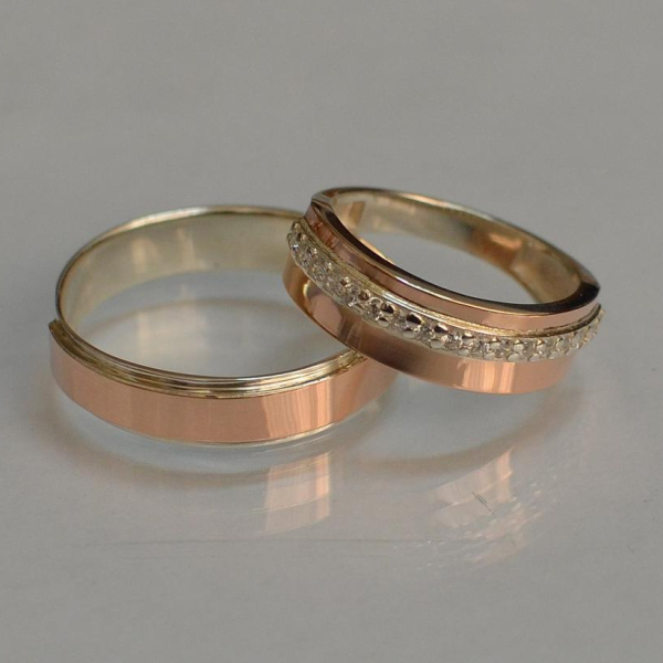 Пара срібних обручок