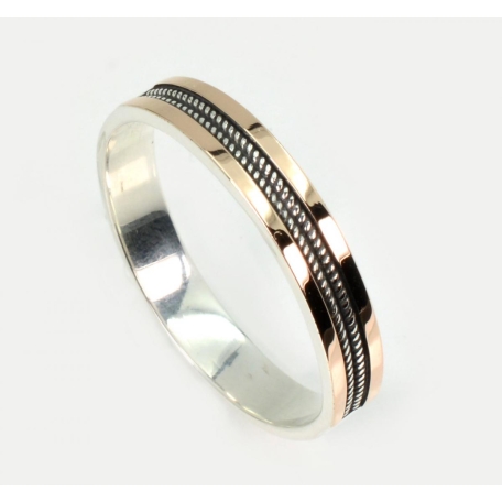 Обручальное кольцо