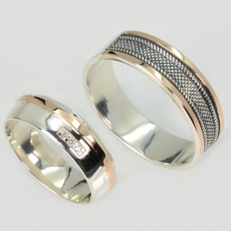 Пара обручок