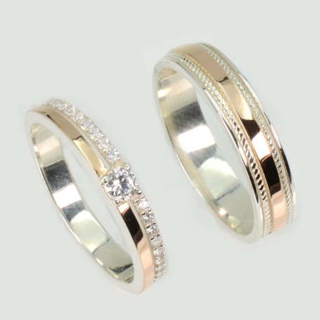 Пара обручок