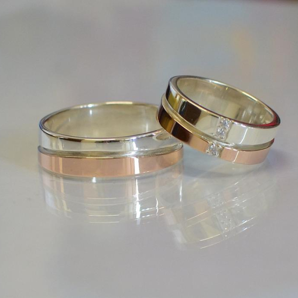 Пара обручок