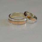 Пара срібних обручок