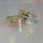 Пара обручок