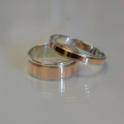 Пара срібних обручок