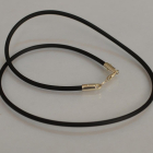 Шнурок з каучука 3мм с срібним замком