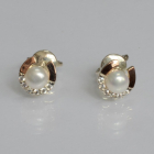 Сережки гвоздики з жемчугом