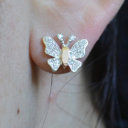 Сережки-гвоздики бабочки