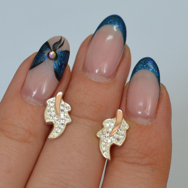 Сережки гвоздики