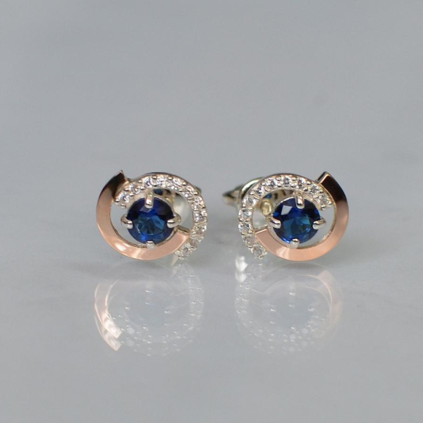 Сережки гвоздики