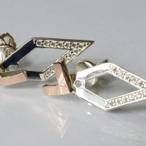 Срібні сережки-гвоздики